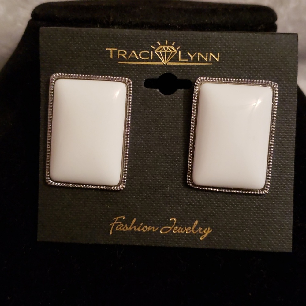 Traci Lynn Jewelry